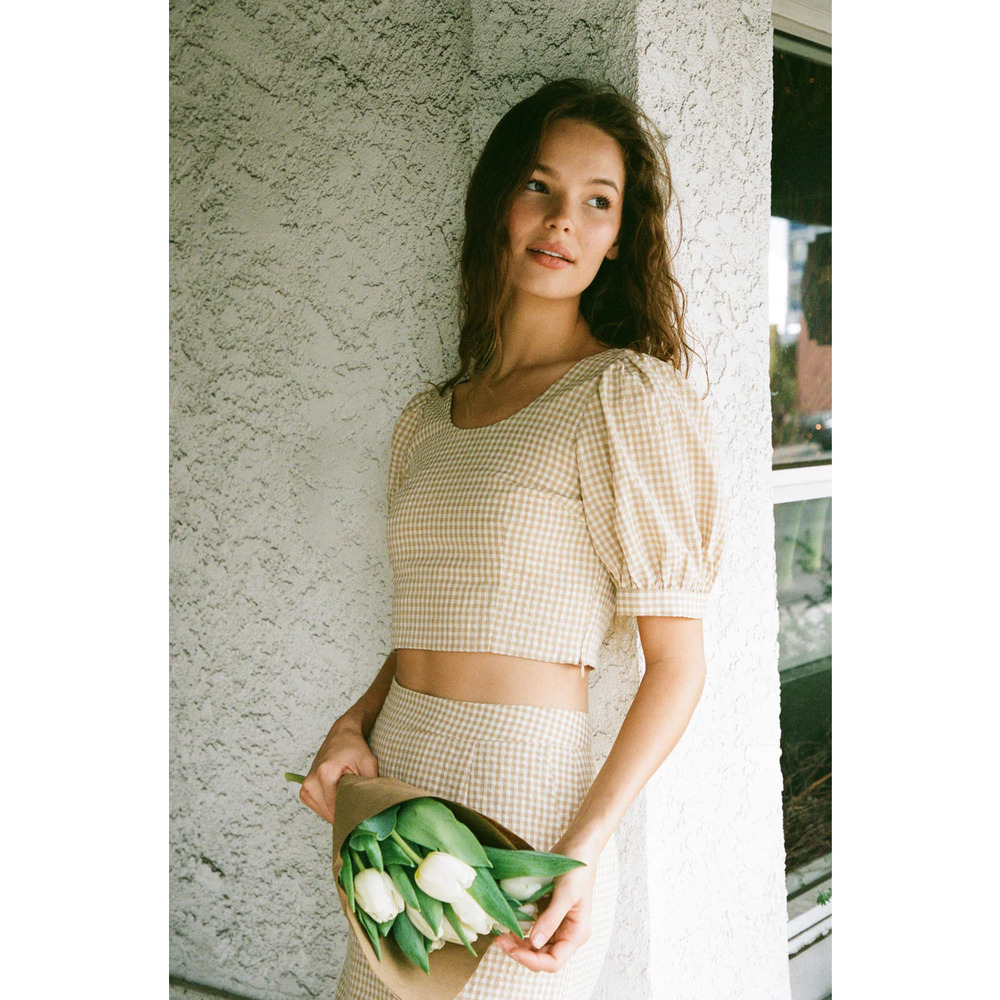 Cropped Puffed Sleeved Top Round Neck Shirred Back Gingham Mellow S